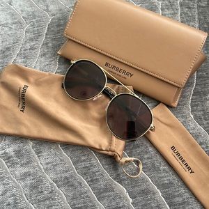 Burberry round aviator style sunglasses